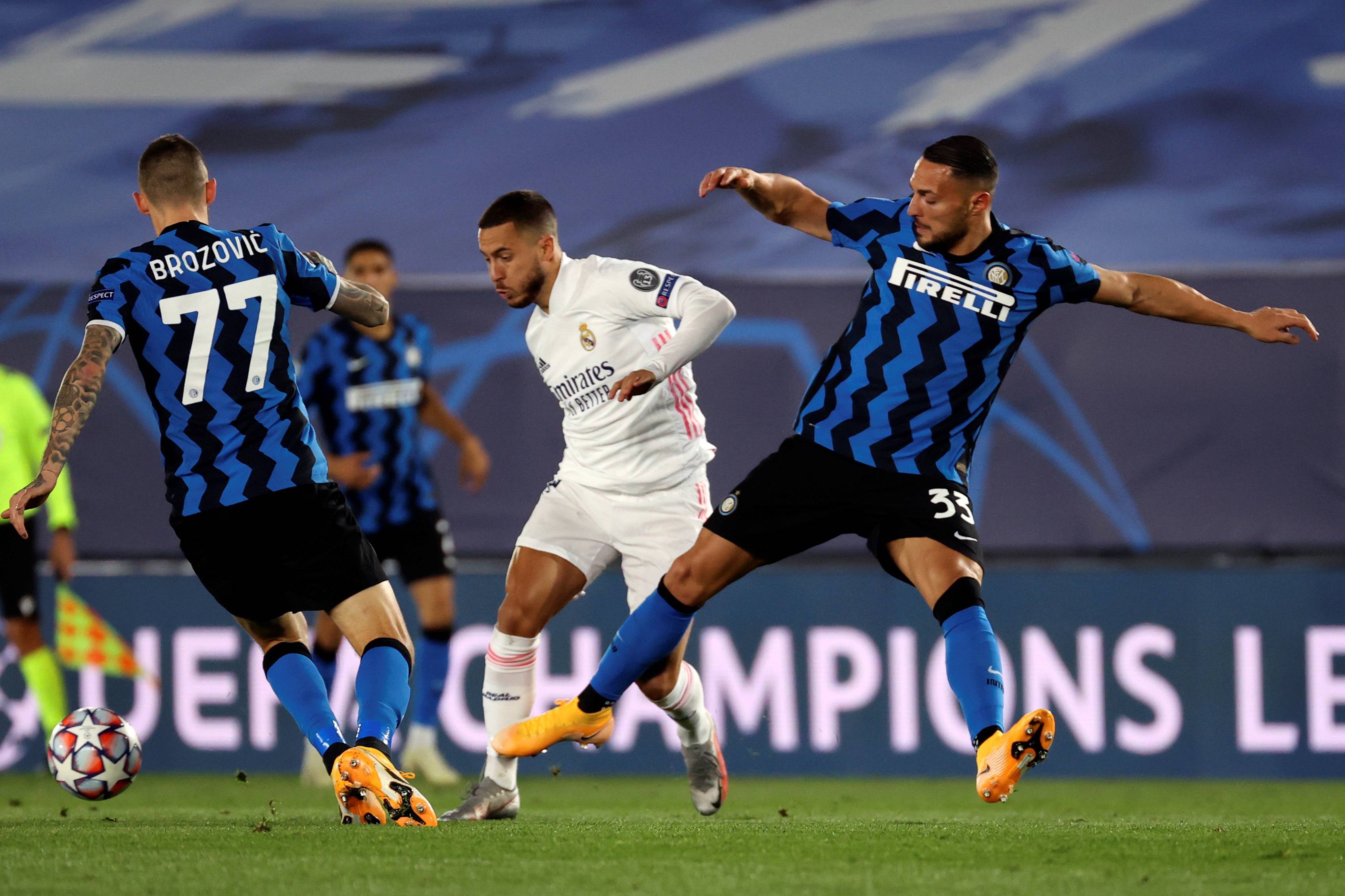 力深深吸引 力深深吸引