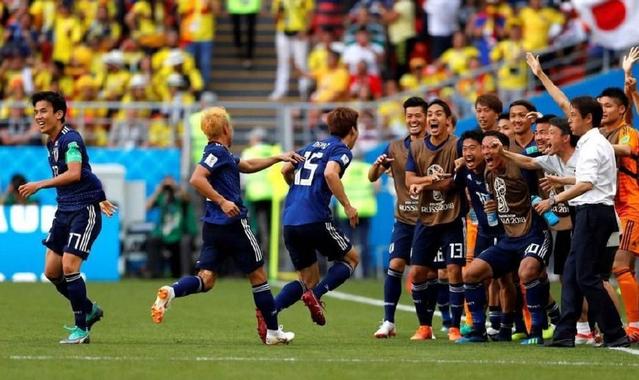 乒乓球作为 乒乓球作为