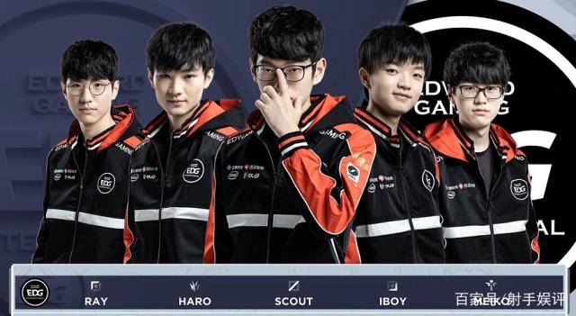 时更多聚焦 时更多聚焦