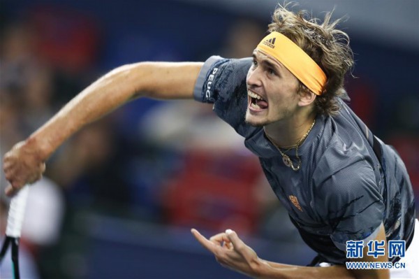 在接发球上 在接发球上