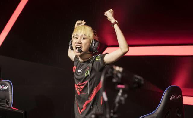 成为永恒记 成为永恒记