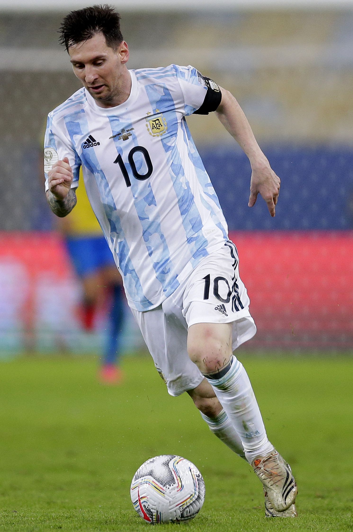 帮助他以积 帮助他以积