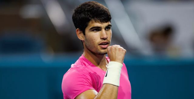 随着足球市 随着足球市